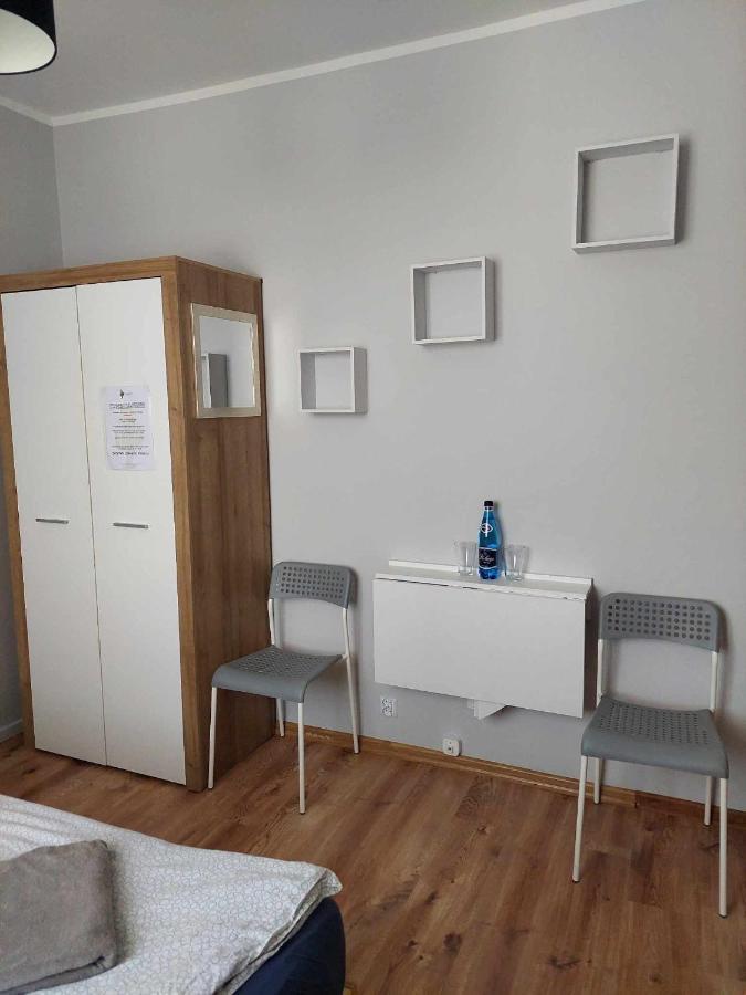 Pokoje Fiesta Apartment Gdynia Bagian luar foto